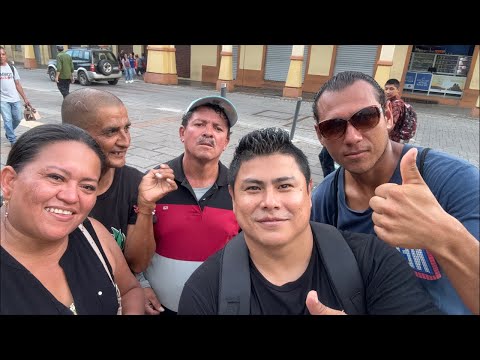 🛑Con los meros cachirulos de la plaza 🫡