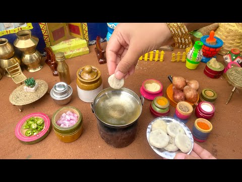 Miniature Kachori Recipe l Street Style Kachori l Onion Kachori l Pyaz ki Kachori l Mini Cooking l