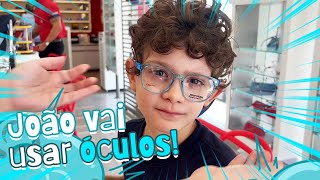 JOÃO DE ÓCULOS