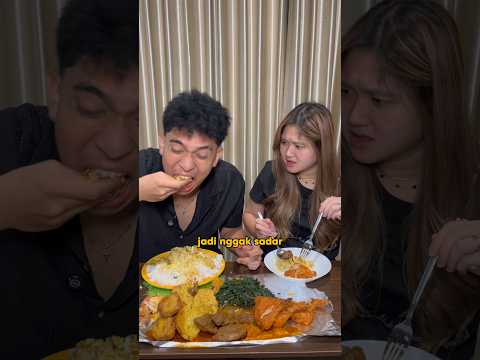 Makan nasi padang dikit