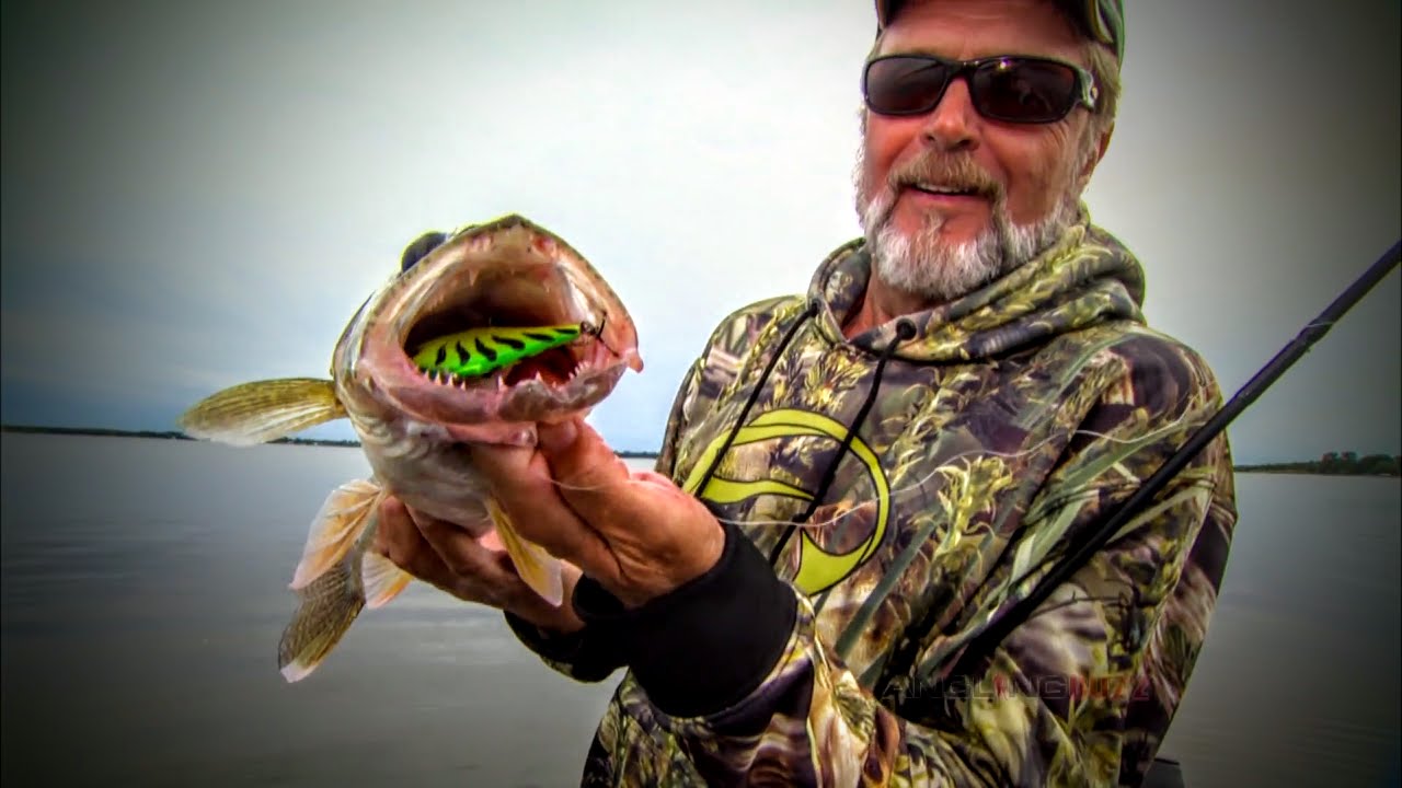 Lipless Crankbaits for Summer Walleyes