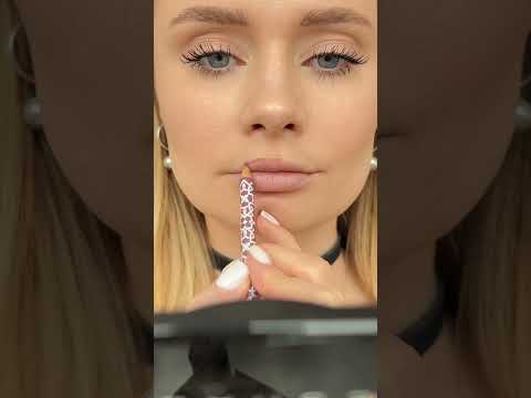 До сих под думаешь, что красная помада тебе не идет?  Лови ТРИ СЕКРЕТА 💋💄