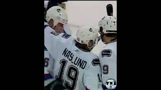 #canucks  visit the #senators tonight - here's their battle from almost exactly 19 years ago! #nhl