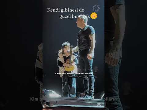 Haluk Levent mikrofonu tuttu Nisanur "Elfida" söyledi.#haluklevent#müzik#elfida#beniöneçıkar#sorts