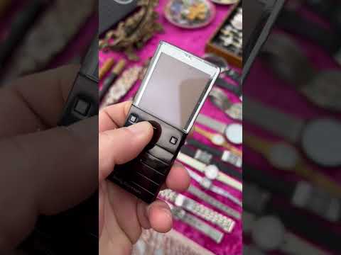 Включился Sony Ericsson XPERIA