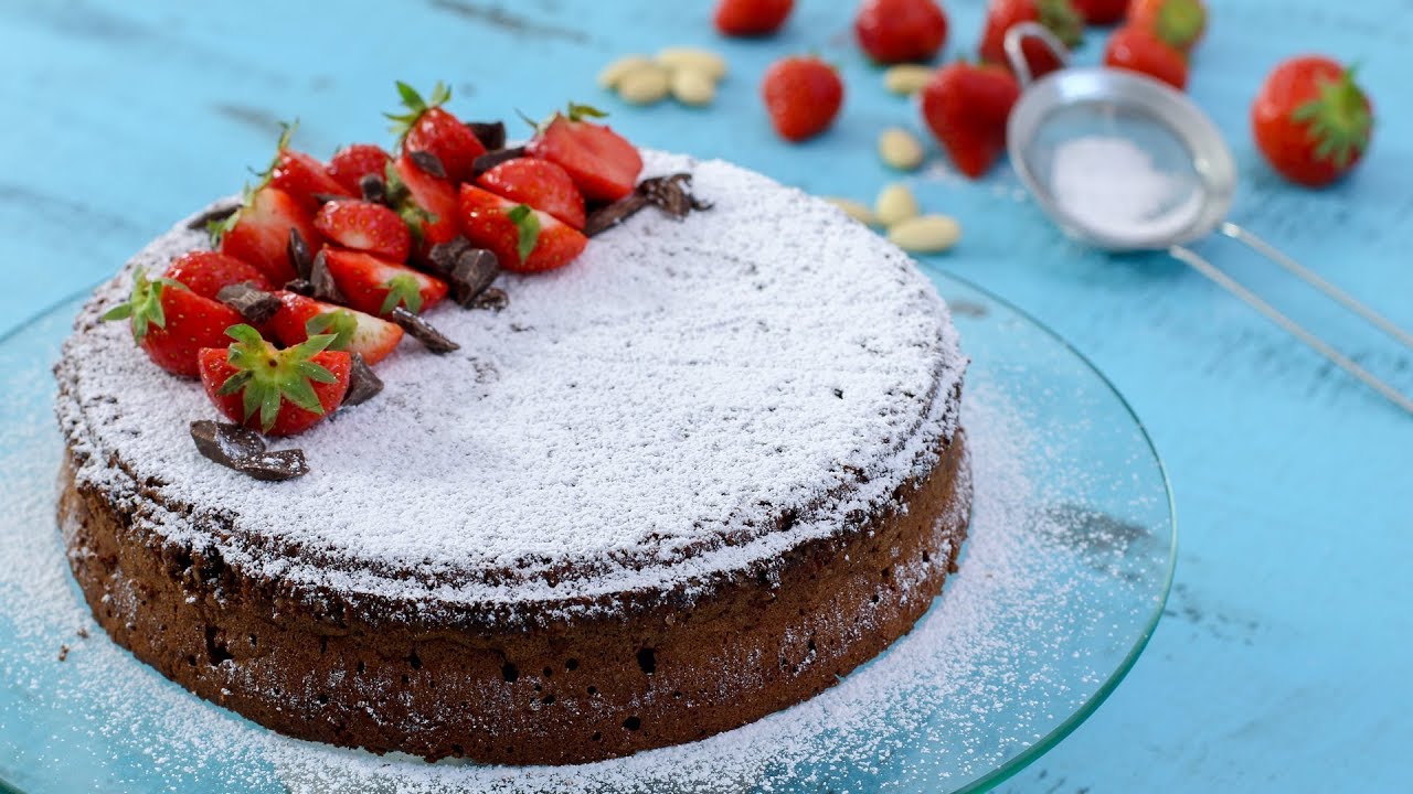 Torta Caprese - Flourless Chocolate Almond Cake