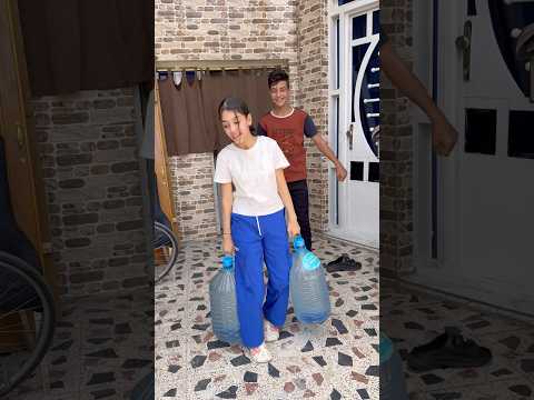 رانيا همزين ما تاذت بوجها بوياي😂😂
