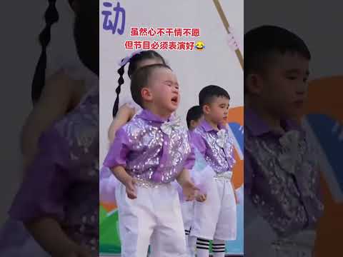 매우 귀여운 춤추는 미취학 아동들 💜💜💜