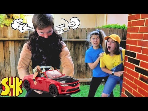 Noah gets Super Strength and SMASHES WWE Wrekkin Slam Mobile | SuperHeroKids