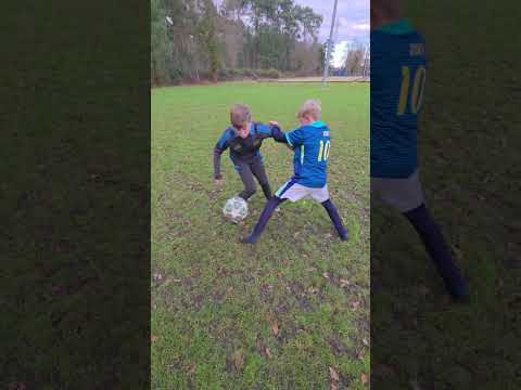 Kiki arrête de regarder neymar stp #football #foot #kikipitchoune