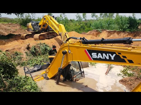 รถแบคโฮ SUMITOMO SH210F6 เข้าปฏิบัติการกู้ SANYsy200c ติดหล่มใจมน้ำ