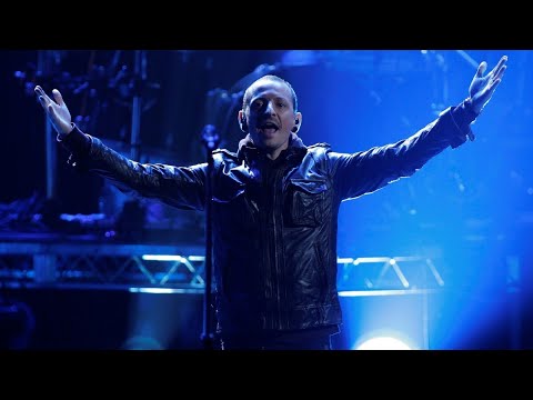 Linkin Park - Burn It Down (Live on American Music Awards) 4K