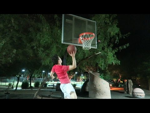 BASKETBALL TRICKSHOTS!!