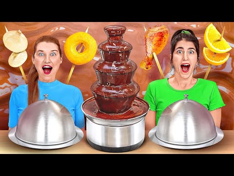 DESAFÍO DE FUENTE DE CHOCOLATE || Chocolate vs. comida real por 24 h de 123 GO! CHALLENGE