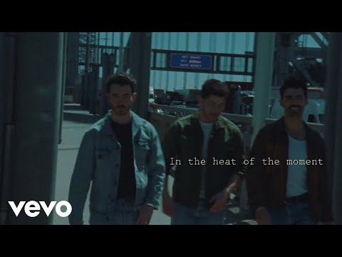 Jonas Brothers - Heat Of The Moment (Lyric Video)