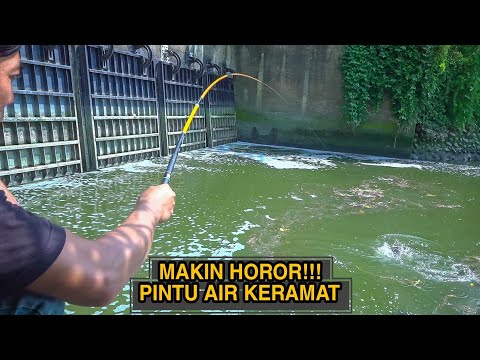 Horoorr!!! Mancing di pintu air keramat semakin mengerikan