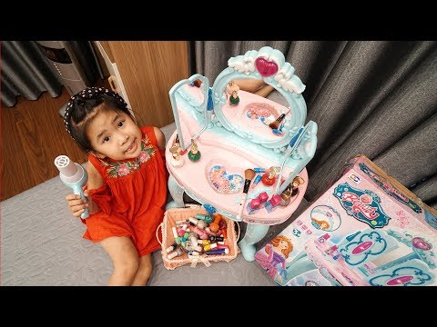 BÀN PHẤN TRANG ĐIỂM ♥ BÉ BÚN - CreativeKids ♥ ĐỒ CHƠI TRẺ EM