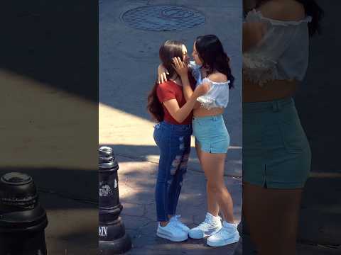 Quien esta mal aquí? 🤔