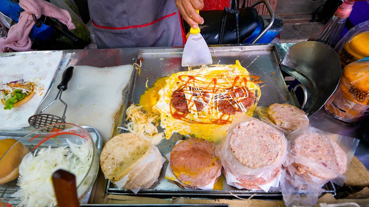 Street Burger Making! SAUCY OMELET HAMBURGER! Hat Yai, Thailand
