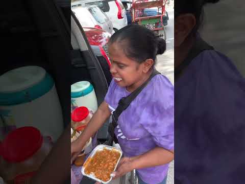 HARDWORKING AUNTY के Rajma चावल 😳😳 Only 40 ₹ के अंदर 😱😱 #shorts