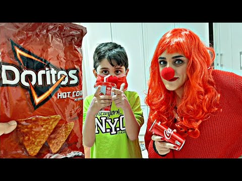 24 Saat Boyunca Her şey Kırmızı Tek Renk Challenge .