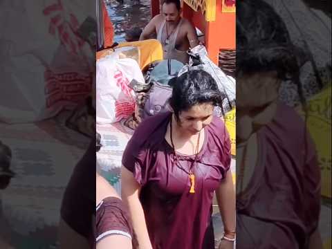 Gangs snan | ritual bath | beautiful woman 💦❤️ #shorts #ganga
