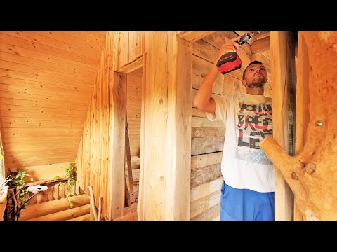 Bedroom Wall and Door Frame / LOG CABIN Building (S4 Ep22)