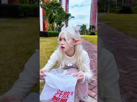 精灵原来是把牛奶给小狗喝#shorts #Fairy#fairytales