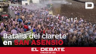 San Asensio se tiñe de rosa en la batalla del clarete disparando 40.000 litros de vino rosado