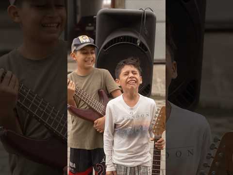 LA SERENATA