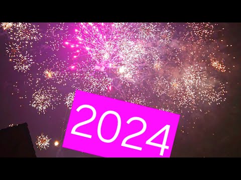 Happy New Year 2024 from Berlin Germany Feuerwerk Firework 4K