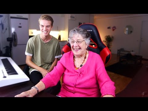 MY GRANDMA PLAYS GTA 5! #2