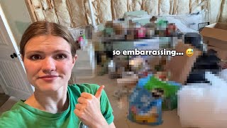 It's Time To Tackle My Hoarding Situation...