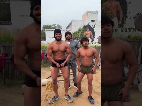 Chalo Aj Legs Karte Hai🔥 Dhire Dhire Progress Hogi✌️ #shorts #fitness #motivation