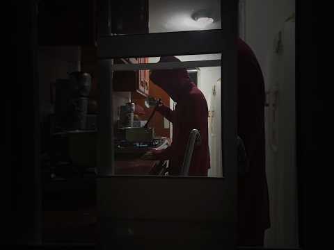 ¿Que estará cocinando el vecino?… #shorts