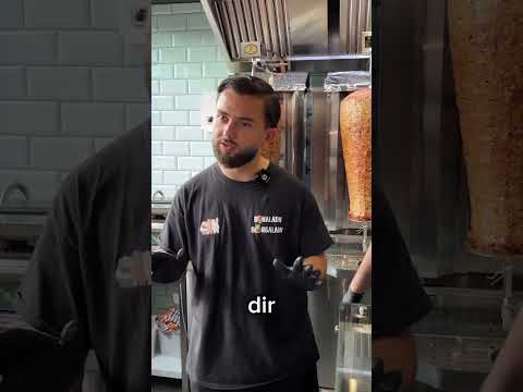 Mo weiß genau was ihr euch wünscht 😍 #shorts #Döner #mülheimanderruhr #halal #Franchise #burger