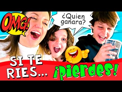 RETO si te RÍES... ¡¡PIERDES!!  😂 😱 Try NOT TO LAUGH Challenge 💦 ¡¡con agua!! 💦 MATEO vs MAMI