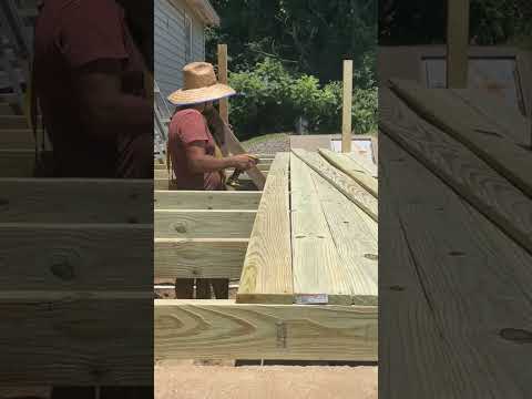 wedge bord trick dewalt@info.dewalt.com  in America 🇺🇸 @dewalttv
