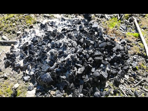 Зола не только удобрение! Используйте с толком!