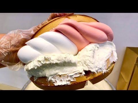 WAFFLES + QUESO