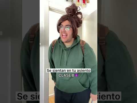 Cuando te quitan tu asiento🪑📚 #humor #shorts
