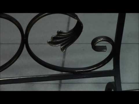 Кованая дровница с приборами