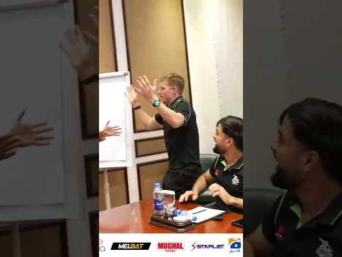 Sam Billings singing Mast Hua Song