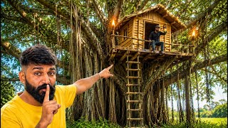 I Built a Secret House on a Giant Banyan Tree! 🌳 