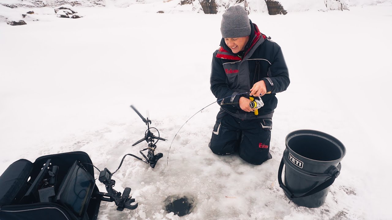 Fast Action Walleye and Perch (First Ice) - Jay Siemens