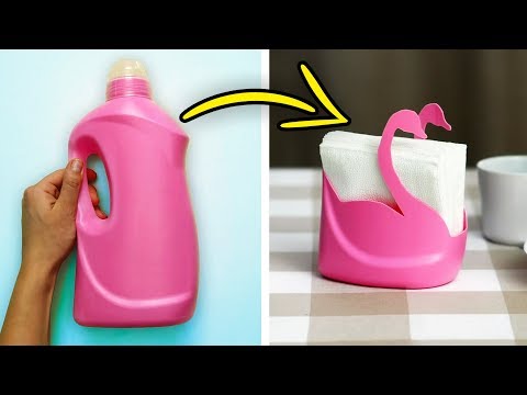 25 AWESOME DIYS FROM PLASTIC BOTTLES