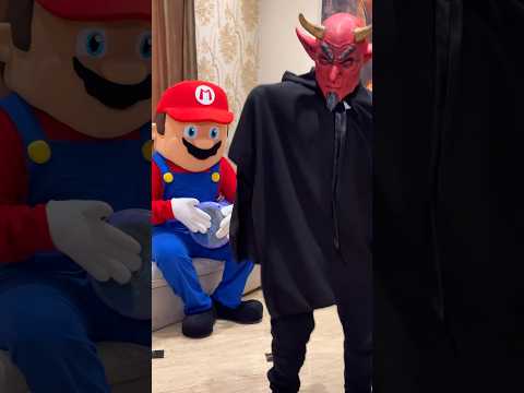 جني عم يرقص لماريو 😱