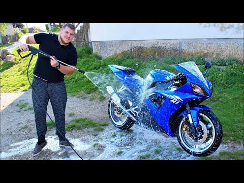 YAMAHA R1 OPET ?