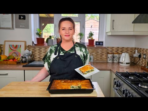 Pite Misri me Hithëra dhe Seklla të Buta apo Lëpjeta| Cornmeal Pie With Nettles and Common Sorrel