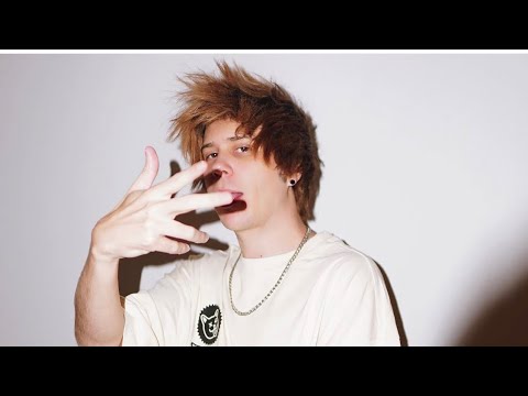 La lujosa vida de El Rubius